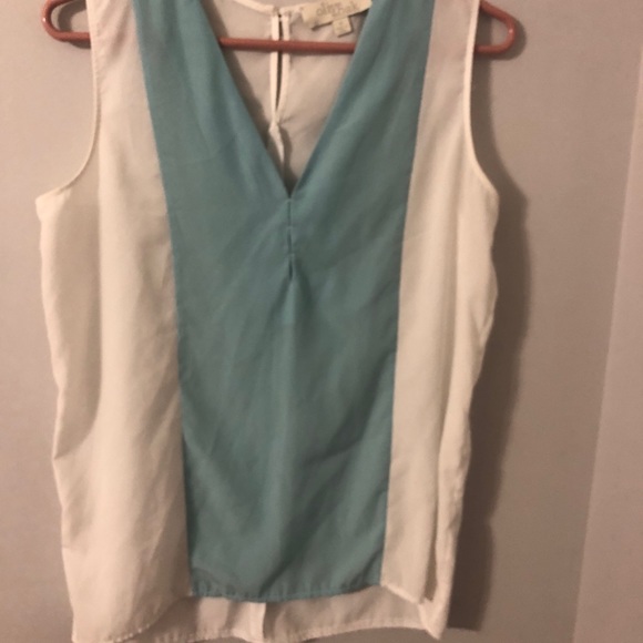 Oak & Olive tank/shell ...bundle and save! - Picture 1 of 4